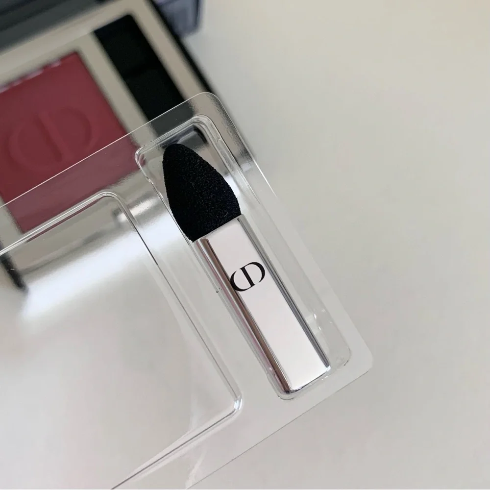 Dior velvet shadow mirrored compact